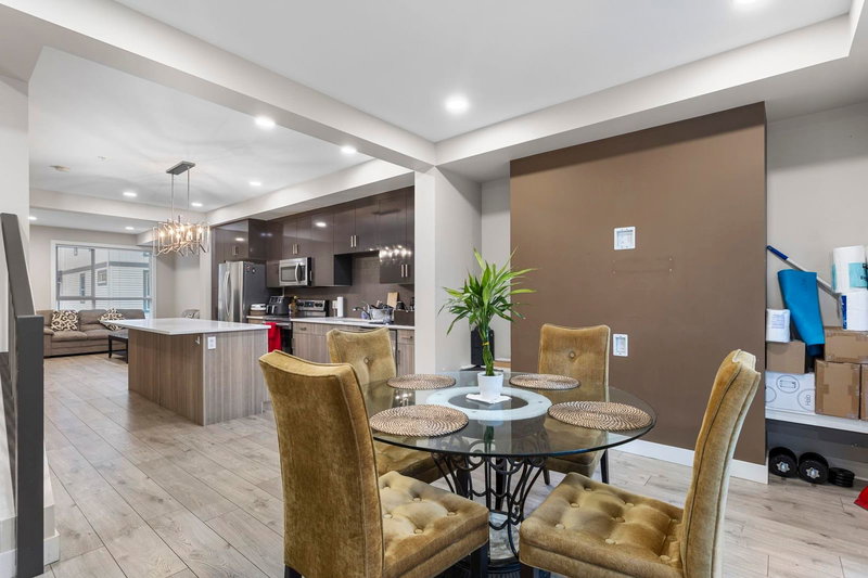 73 - 8413 Midtown Way, Chilliwack, V2P 0G7 | Image 3