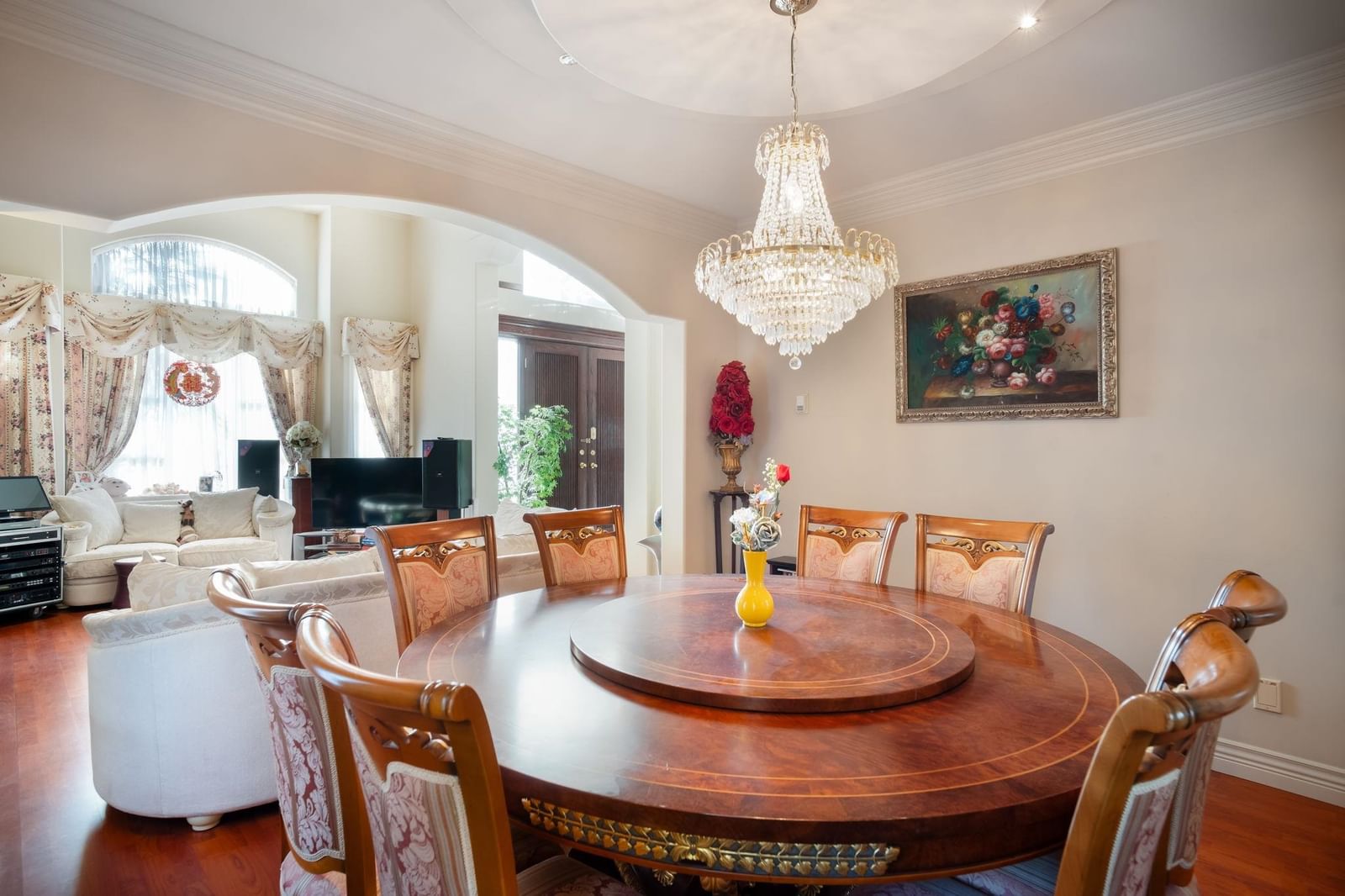 Listing Image 11