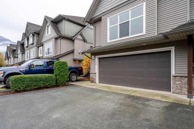 14 - 1609 Agassiz-Rosedale No 9 Highway