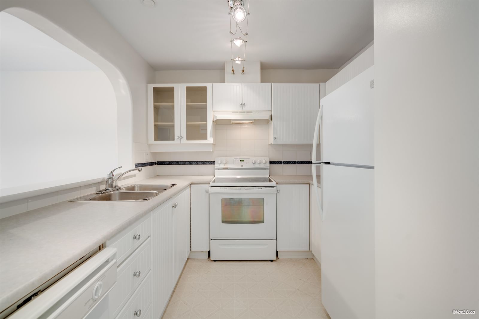 Listing Image 17