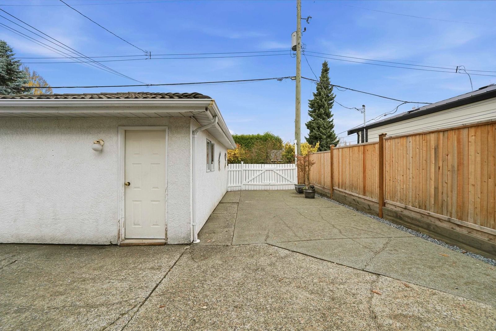 Listing Image 29