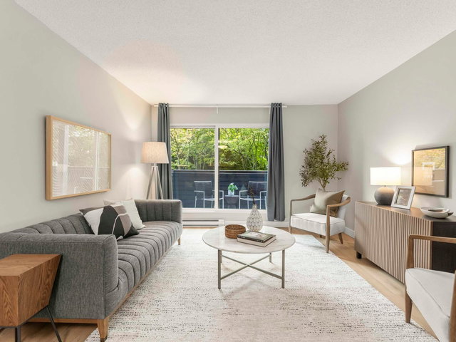 216 - 1990 6th Avenue W