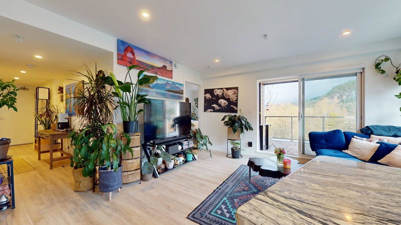 604 - 38362 Buckley Avenue, Squamish, V8B 0J8 | Image 3
