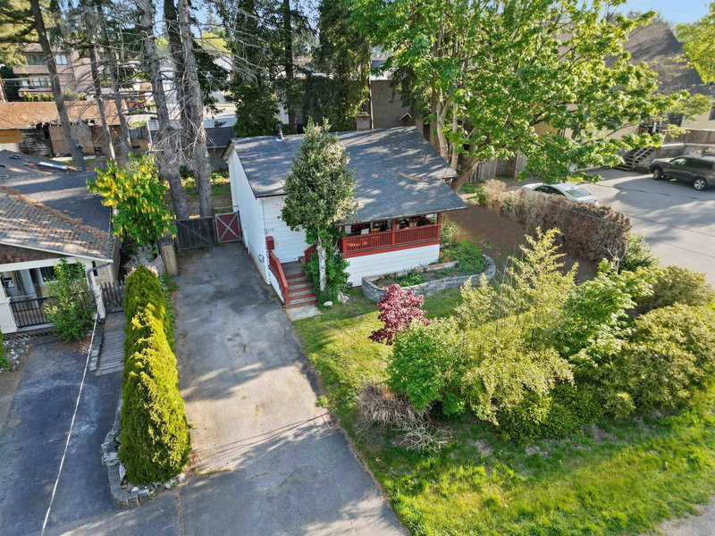 12775 15a Avenue, Surrey, V4A 1L9 | Image 2
