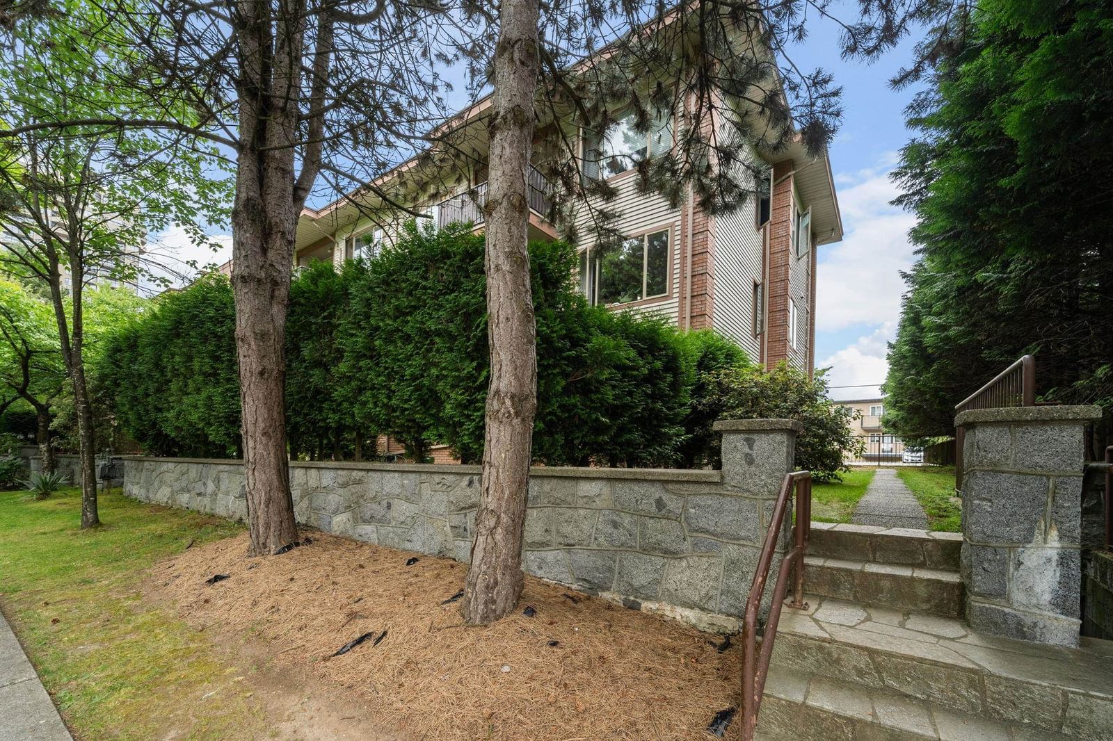 Listing Image 35