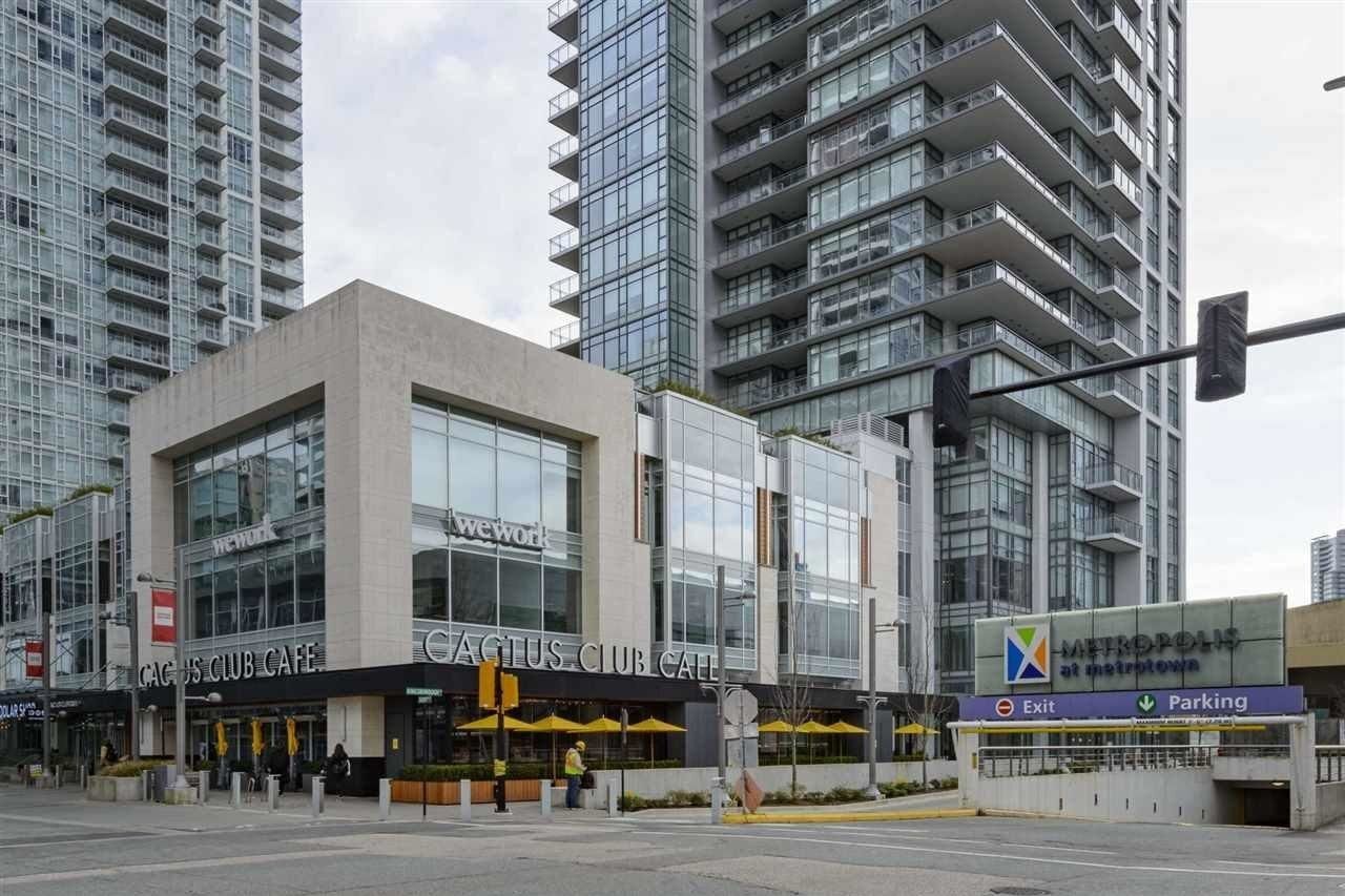 Listing Image 8
