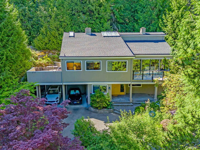 4623 Caulfeild Drive