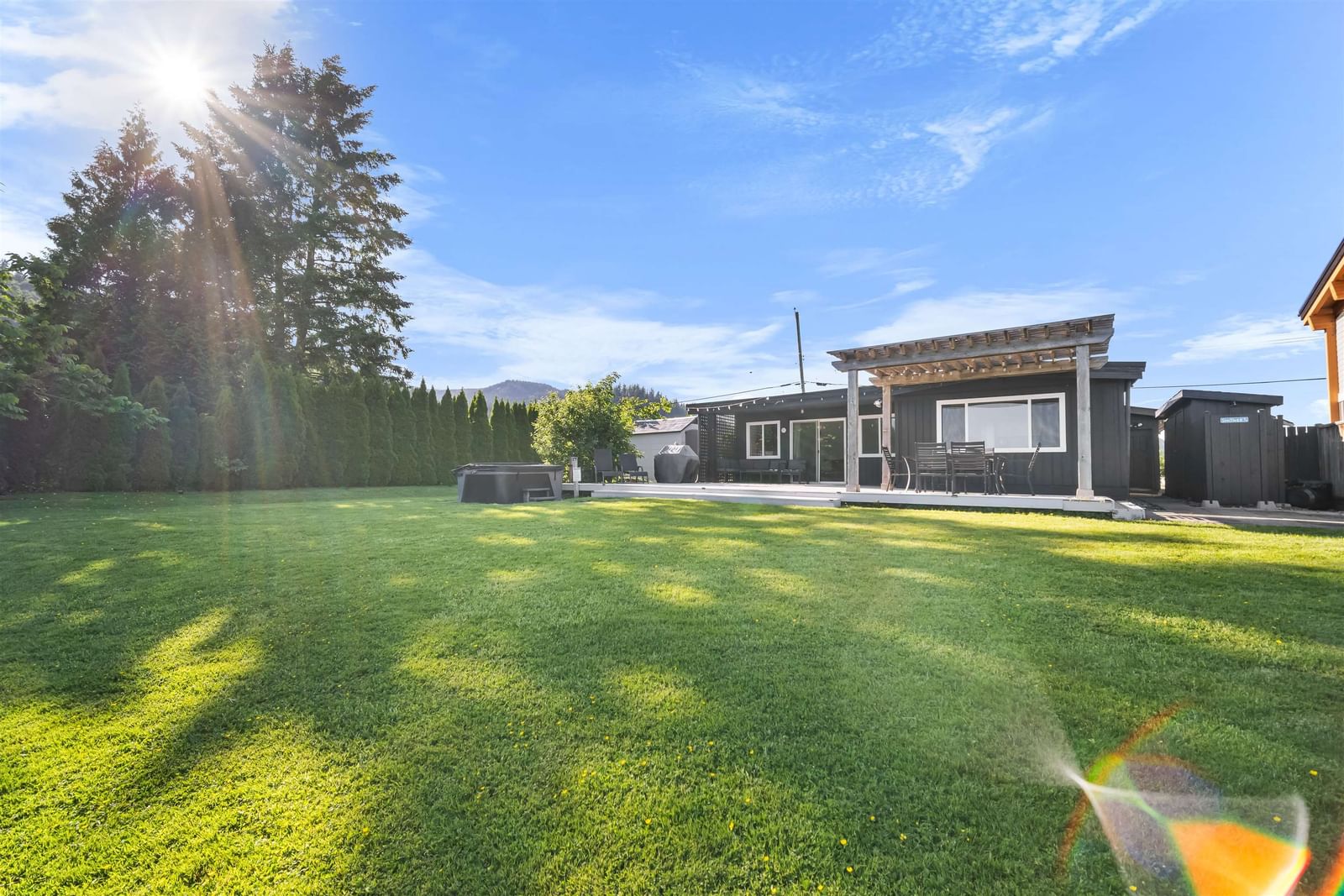 Listing Image 23