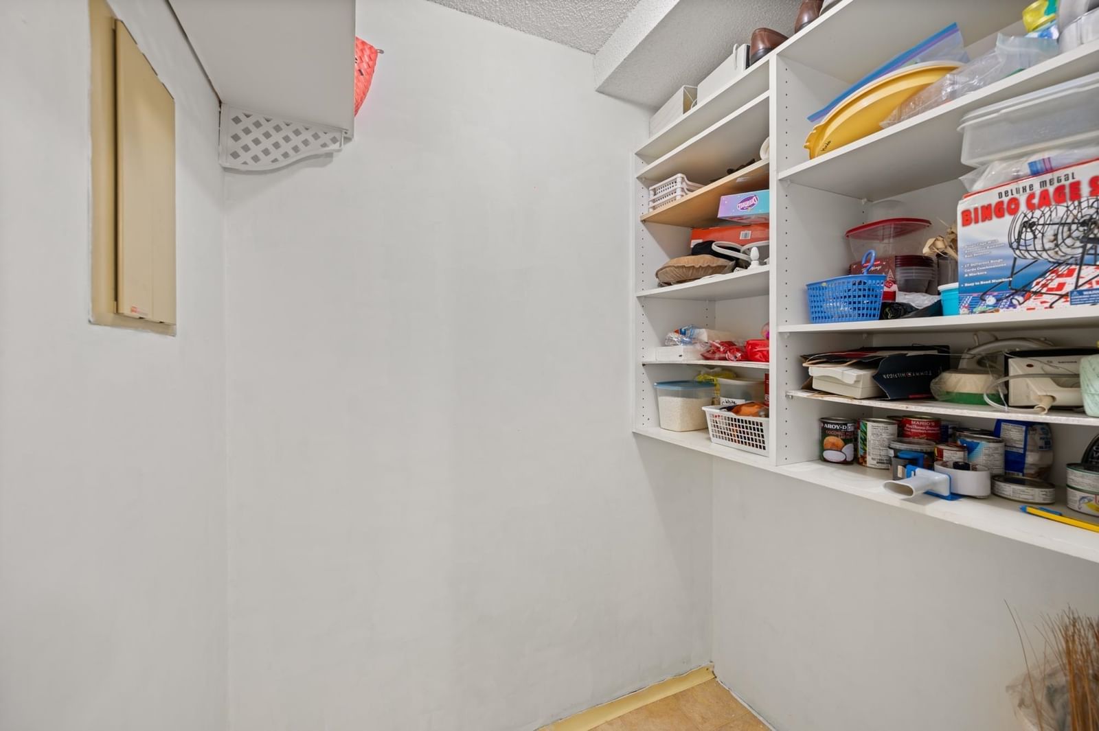 Listing Image 17