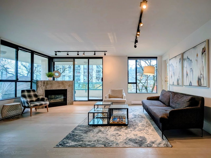 3D - 328 Taylor Way, West Vancouver, V7T 2Y4 | Image 3