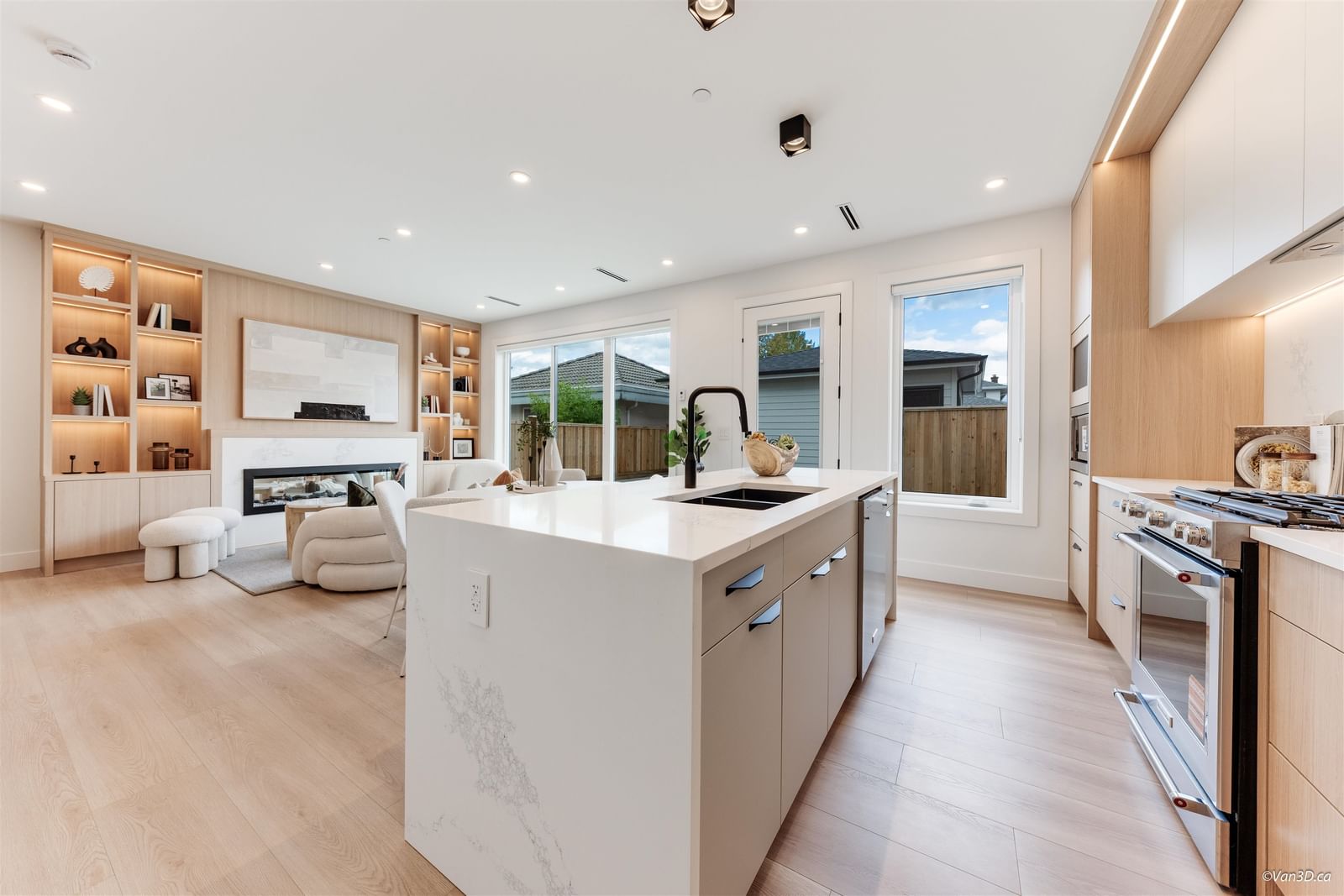 Listing Image 11