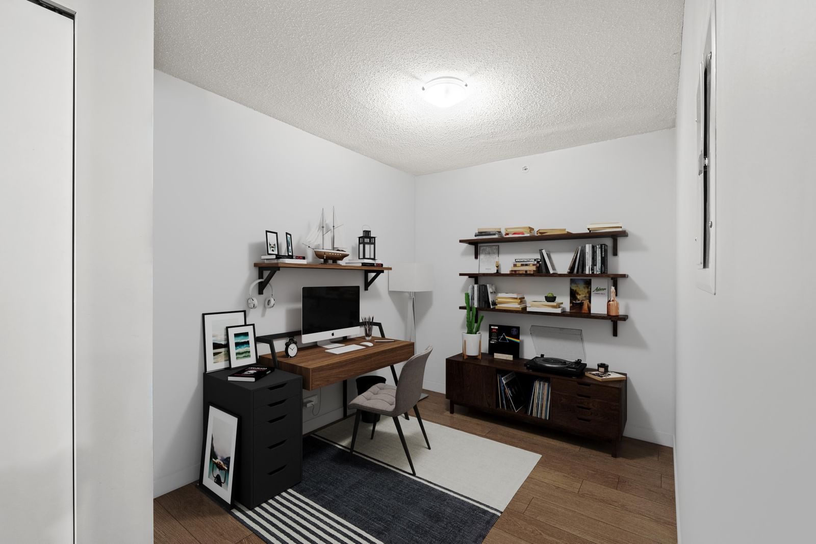 Listing Image 6