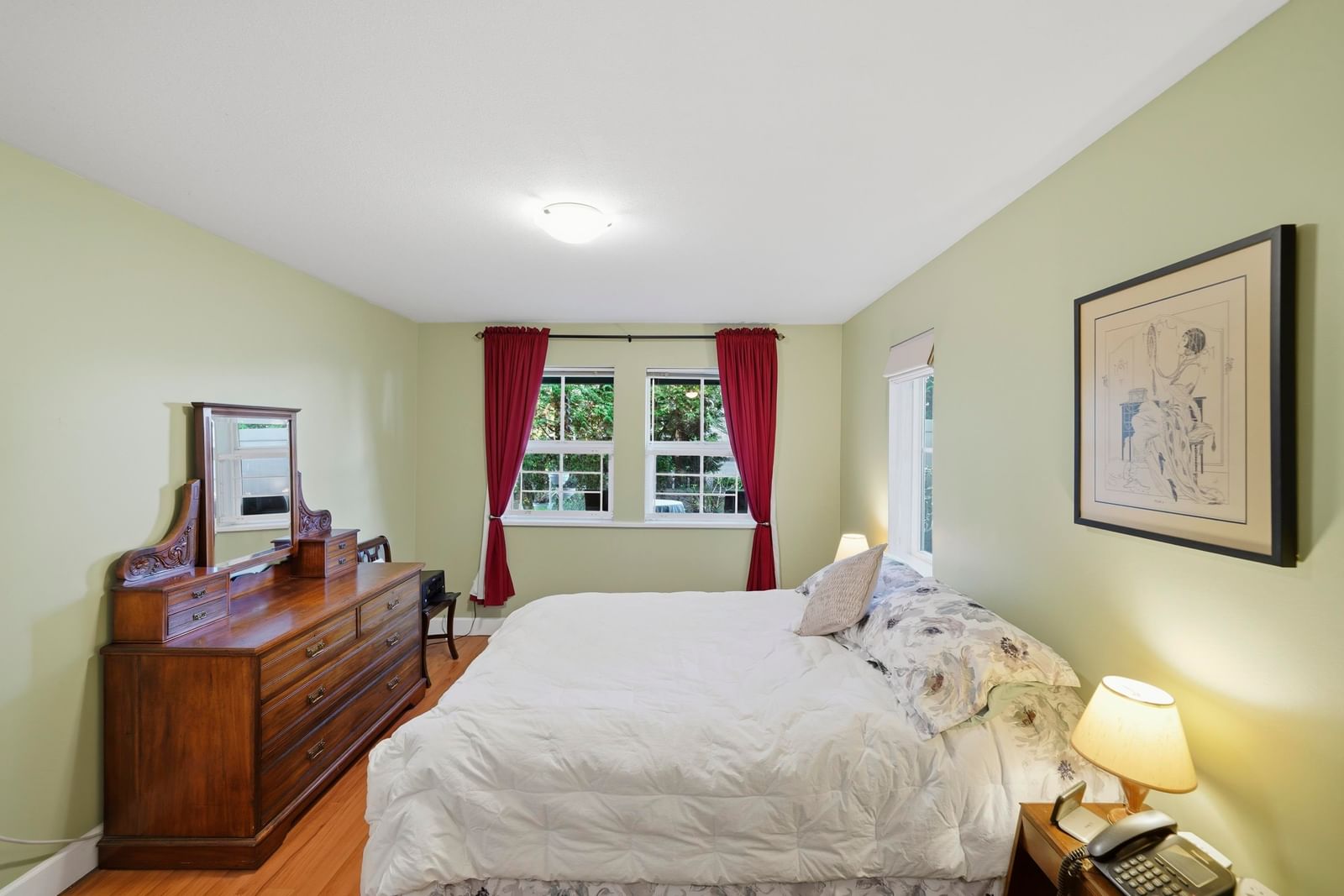 Listing Image 14