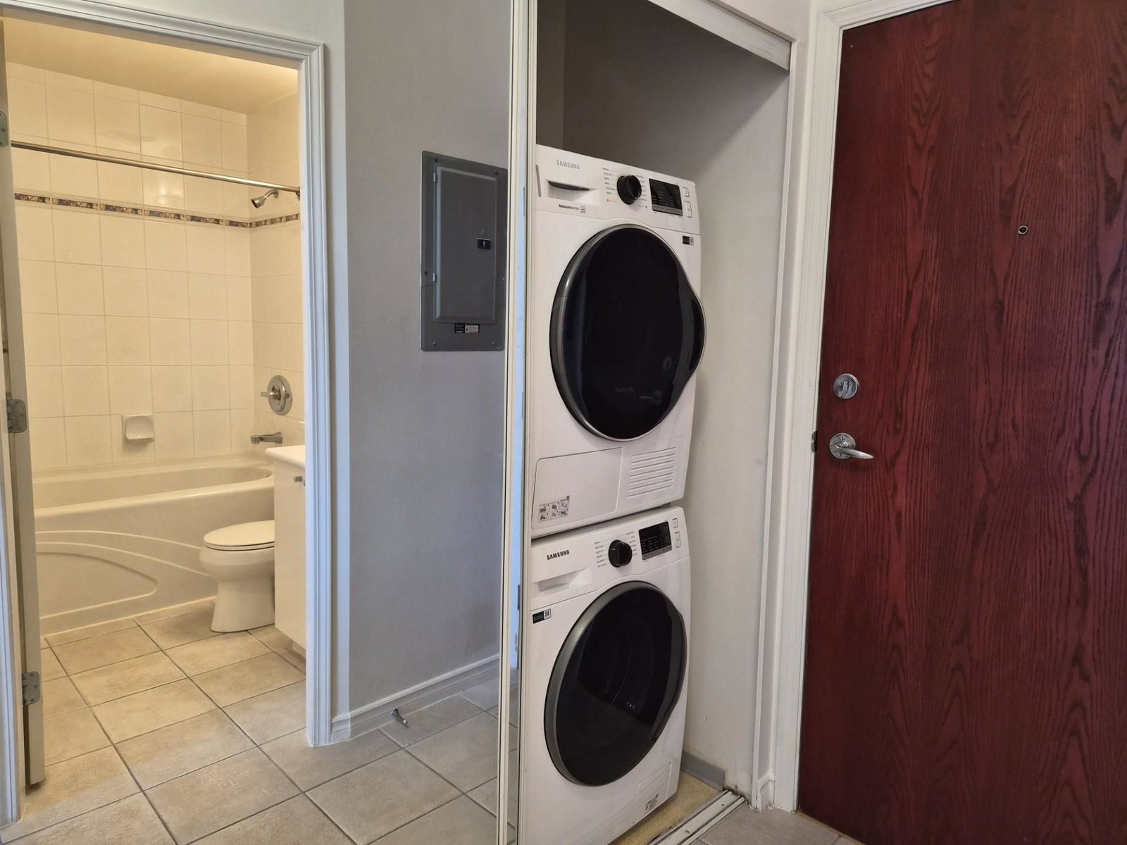 Listing Image 13
