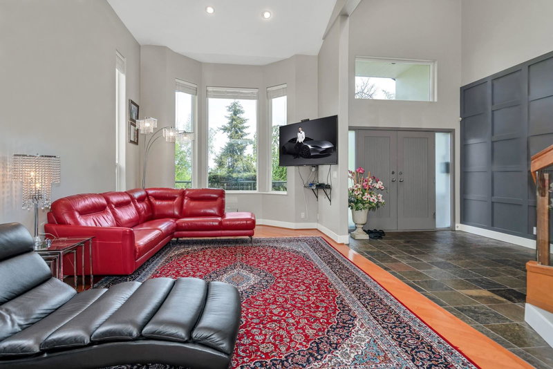 10033 181 Street, Surrey, V4N 5B5 | Image 2