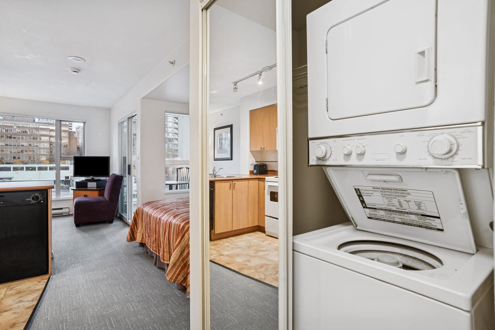 Listing Image 14