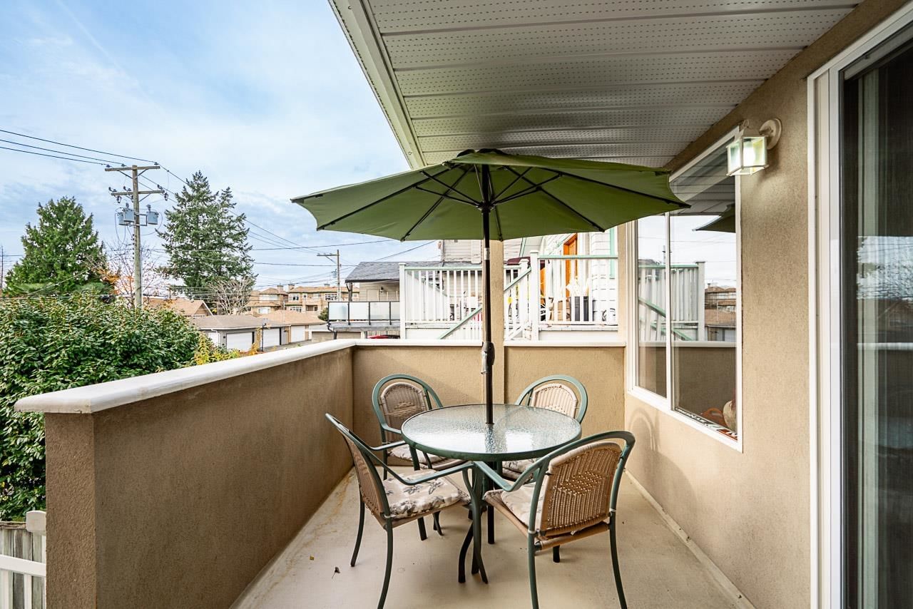 Listing Image 11