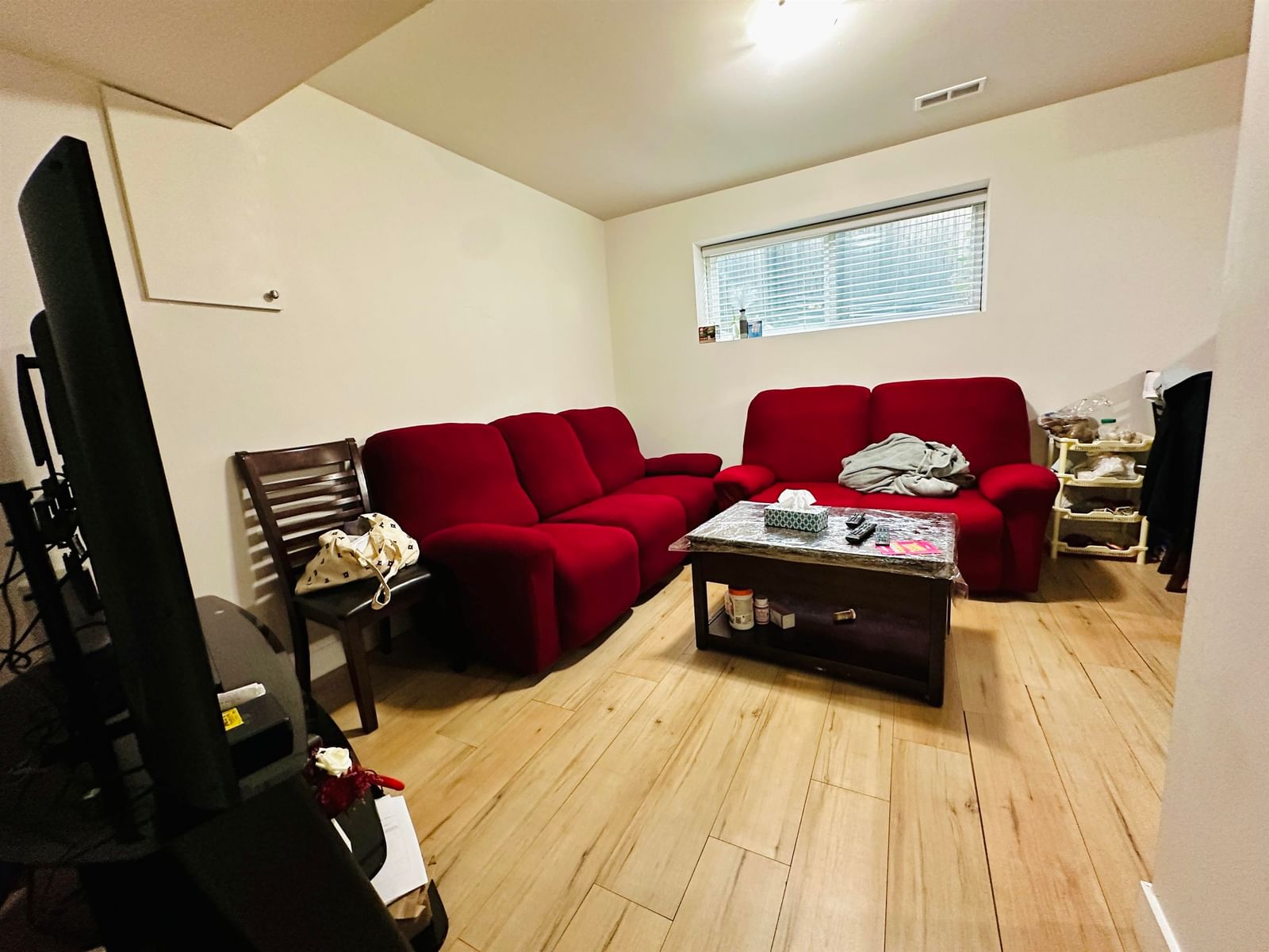 Listing Image 17
