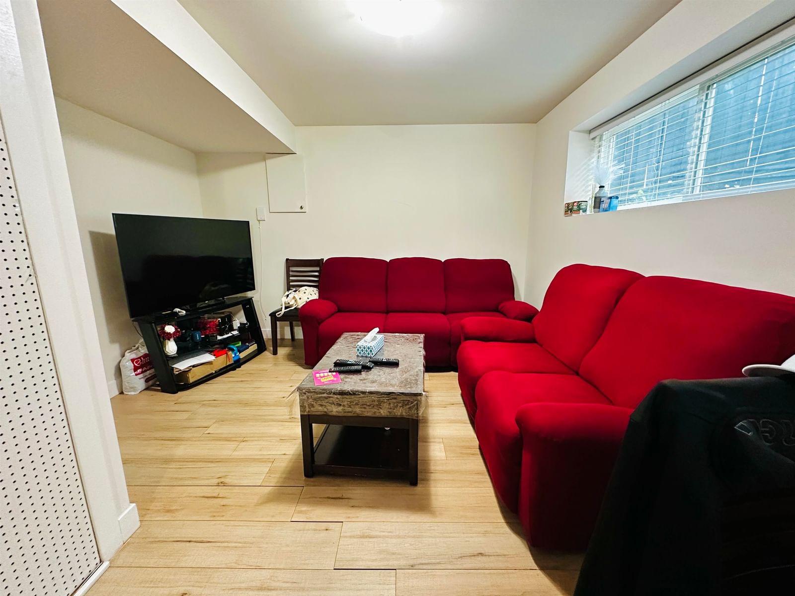 Listing Image 18