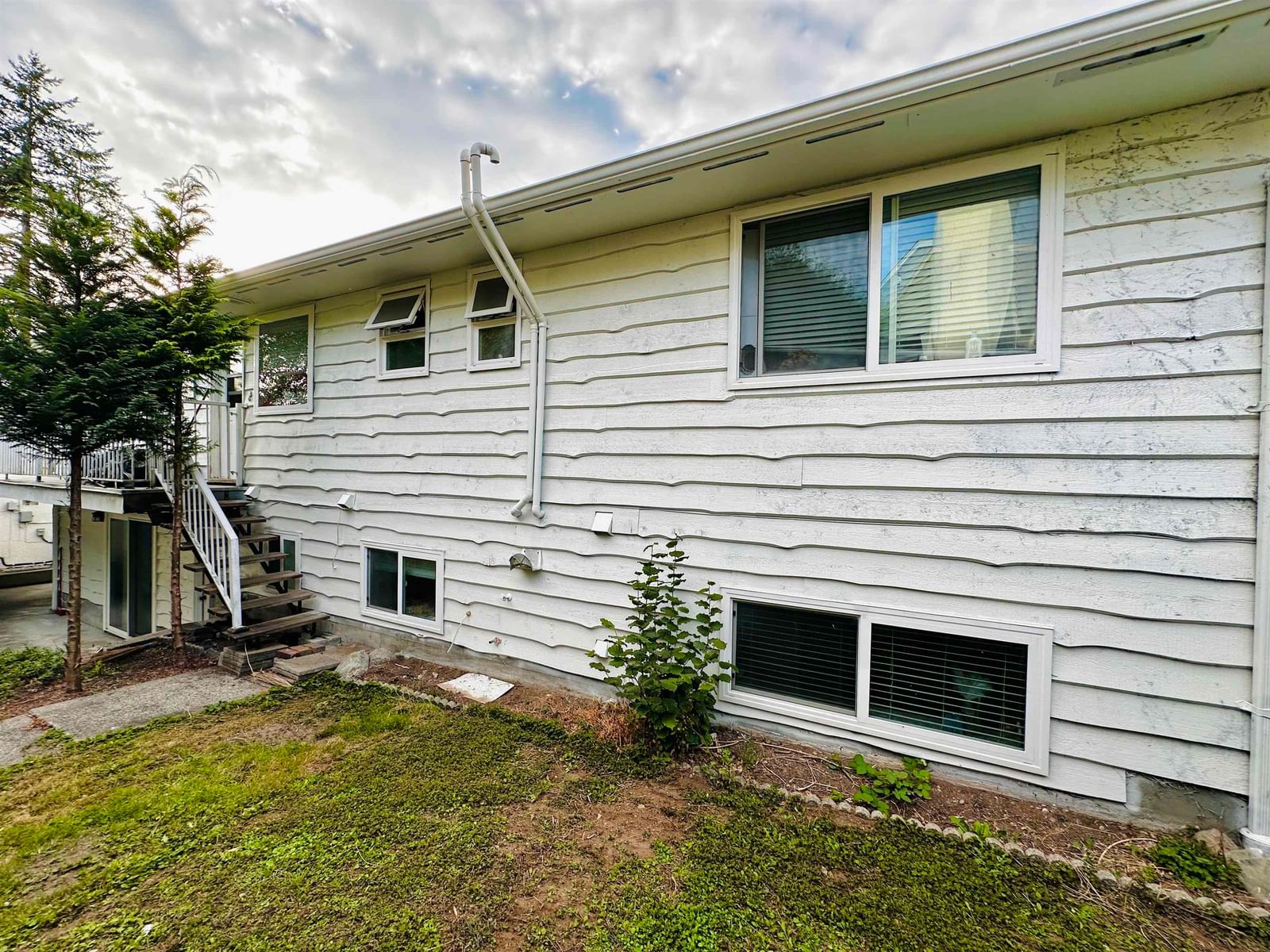 Listing Image 26