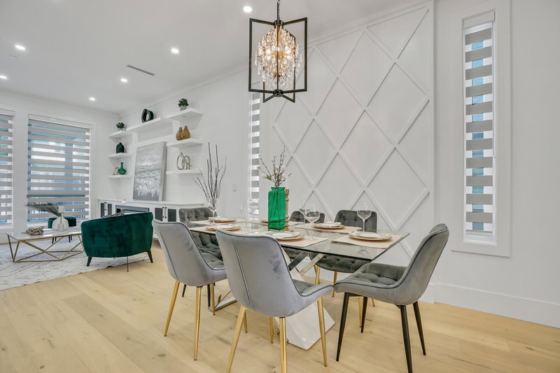 15919 Russell Avenue, White Rock, V4B 2S6 | Image 2