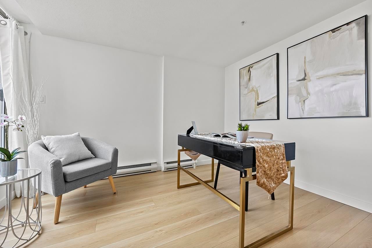Listing Image 11