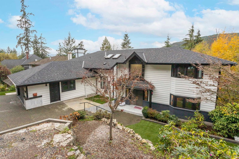 5485 Keith Road, West Vancouver, V7W 3E1 | Image 2
