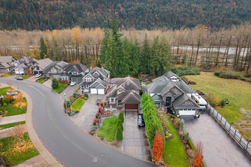 44414 Mclaren Drive, Chilliwack, V2R 0A3 | Image 3