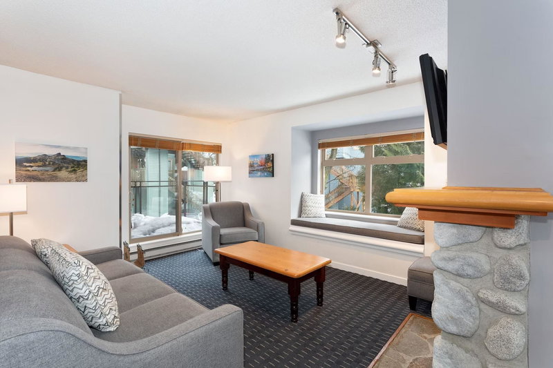 117 - 2050 Lake Placid(Week 51) Road, Whistler, V8E 0B6 | Image 2