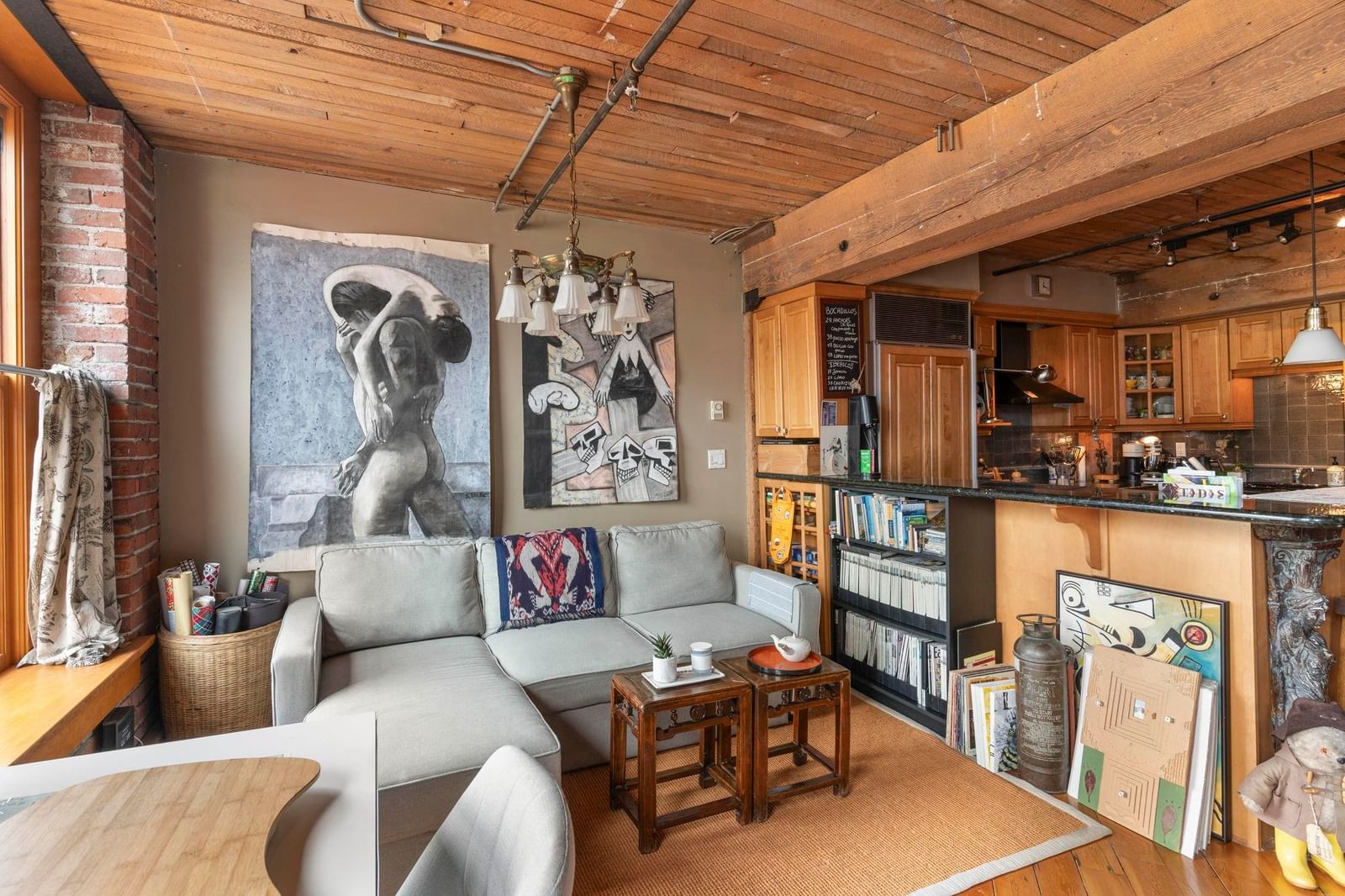 Listing Image 14