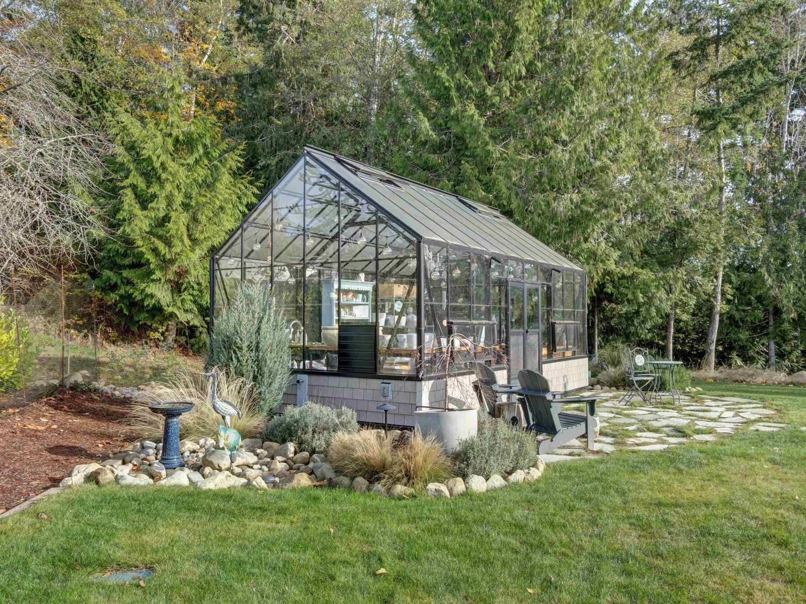 Listing Image 8