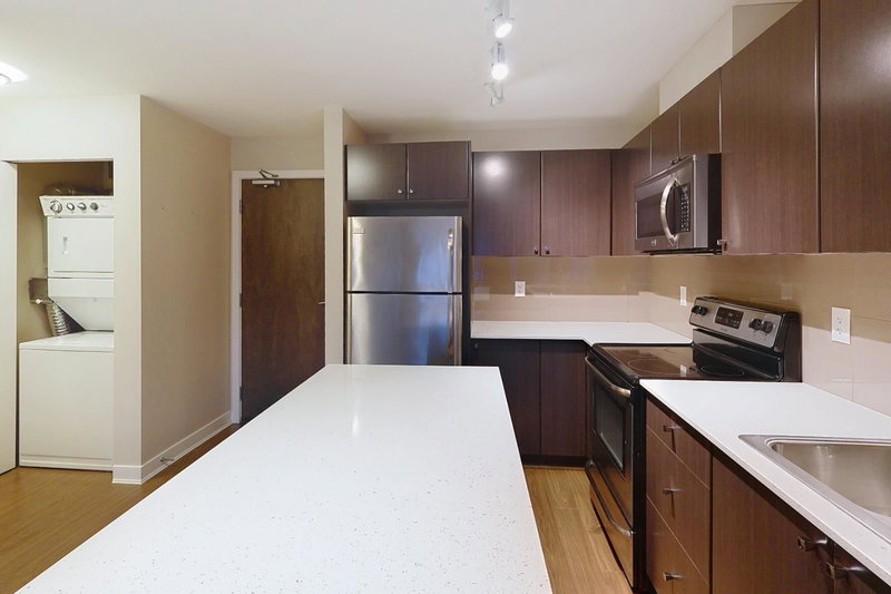 417 - 13740 75a Avenue, Surrey, V3W 0E8 | Image 3