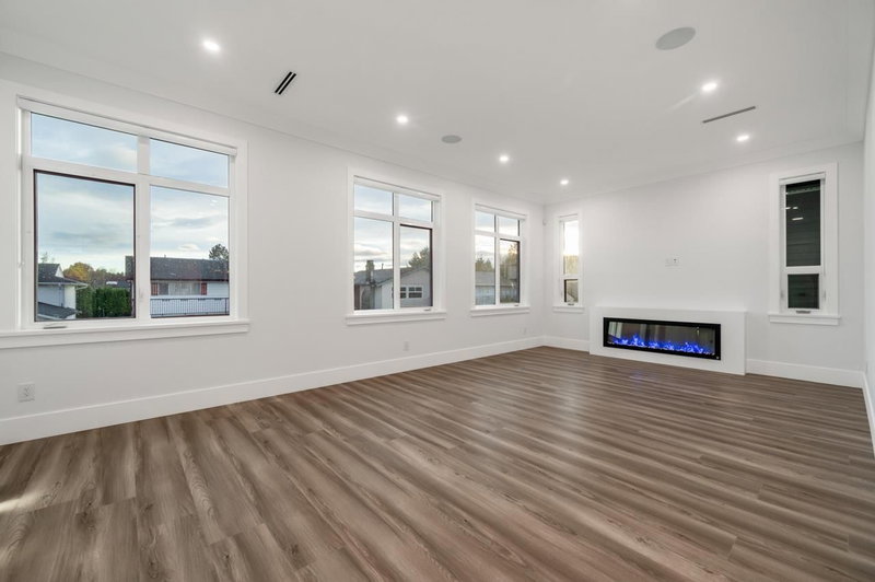 4471 Windjammer Drive, Richmond, V7E 4L7 | Image 2