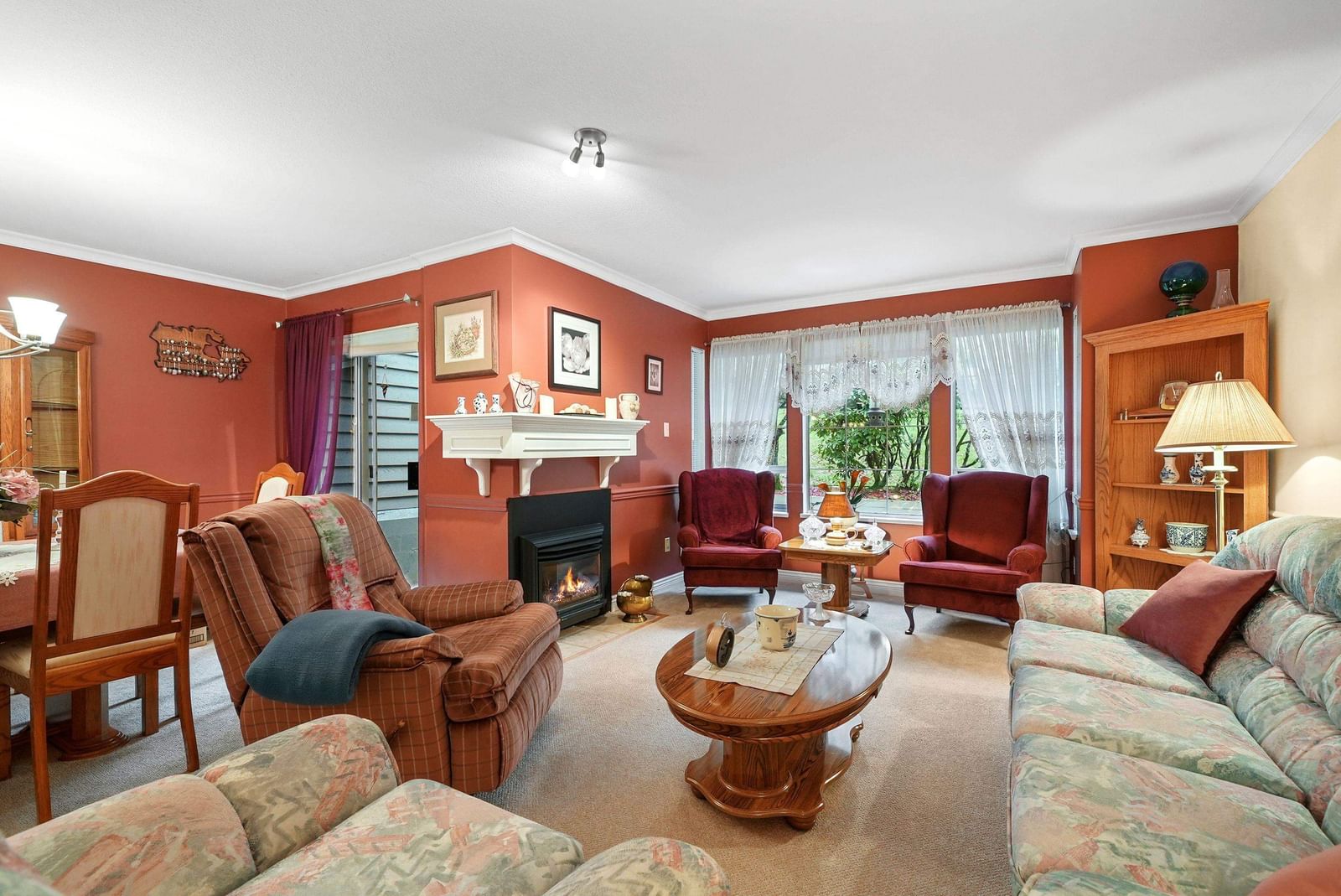 Listing Image 11