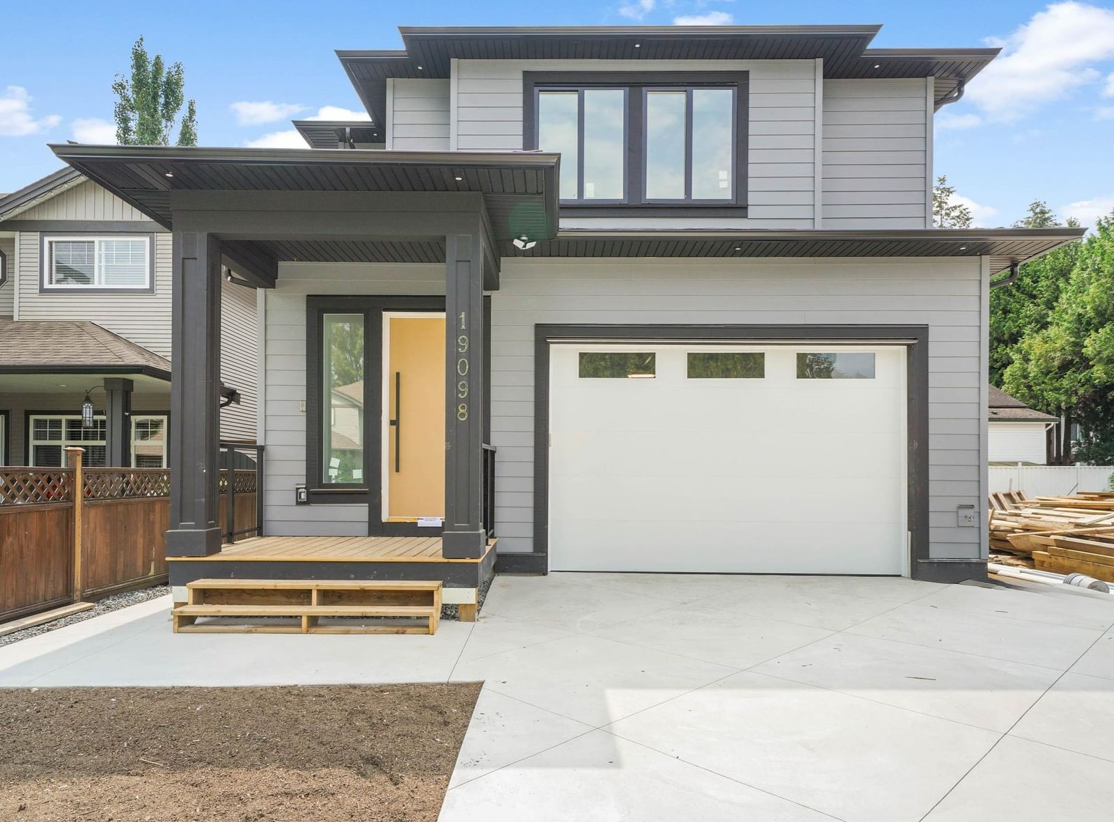 Listing Image 1