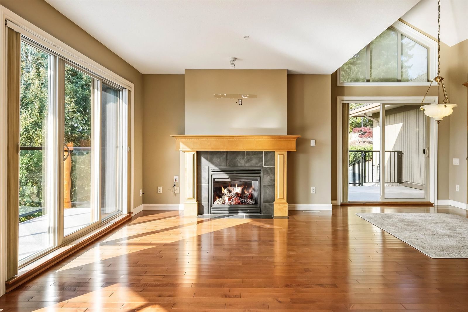 Listing Image 17