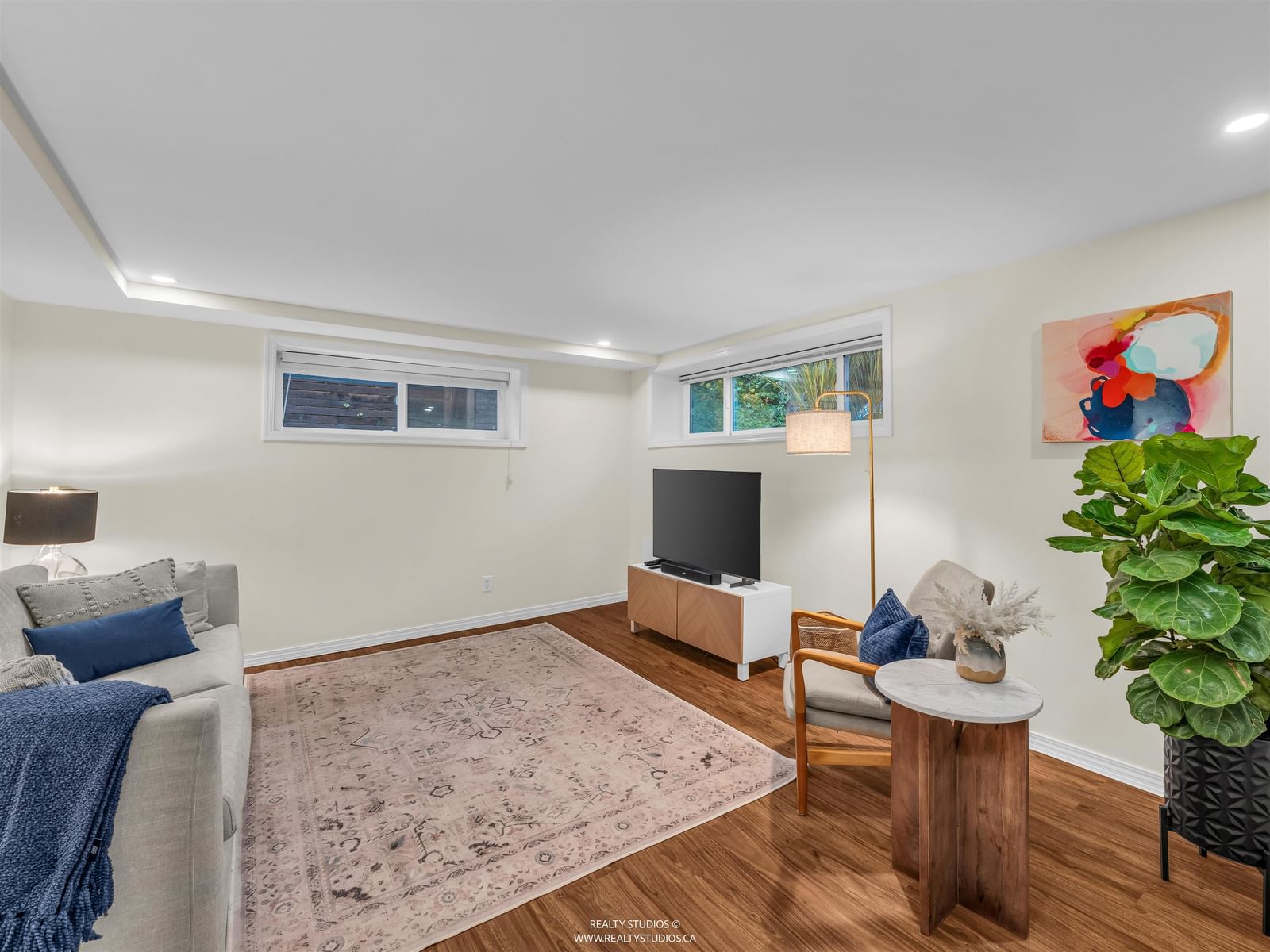 Listing Image 20