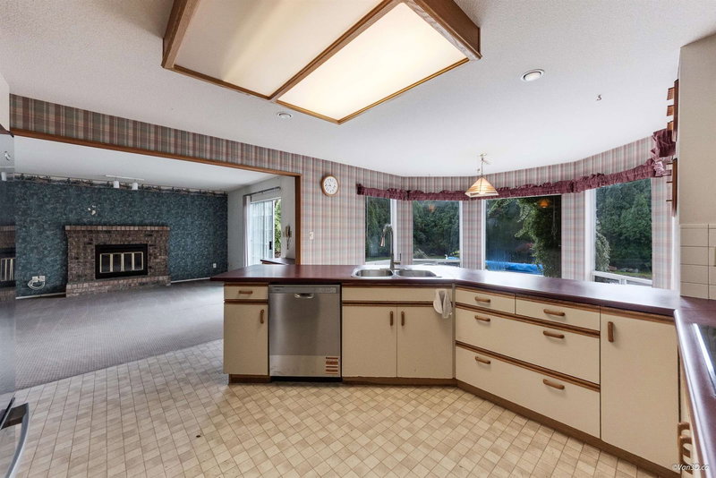 19798 34a Avenue, Langley, V3A 7W6 | Image 3