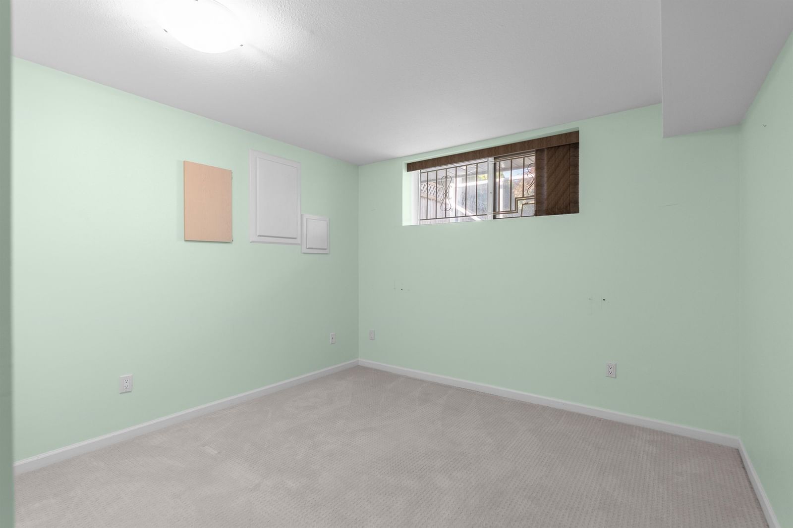 Listing Image 27