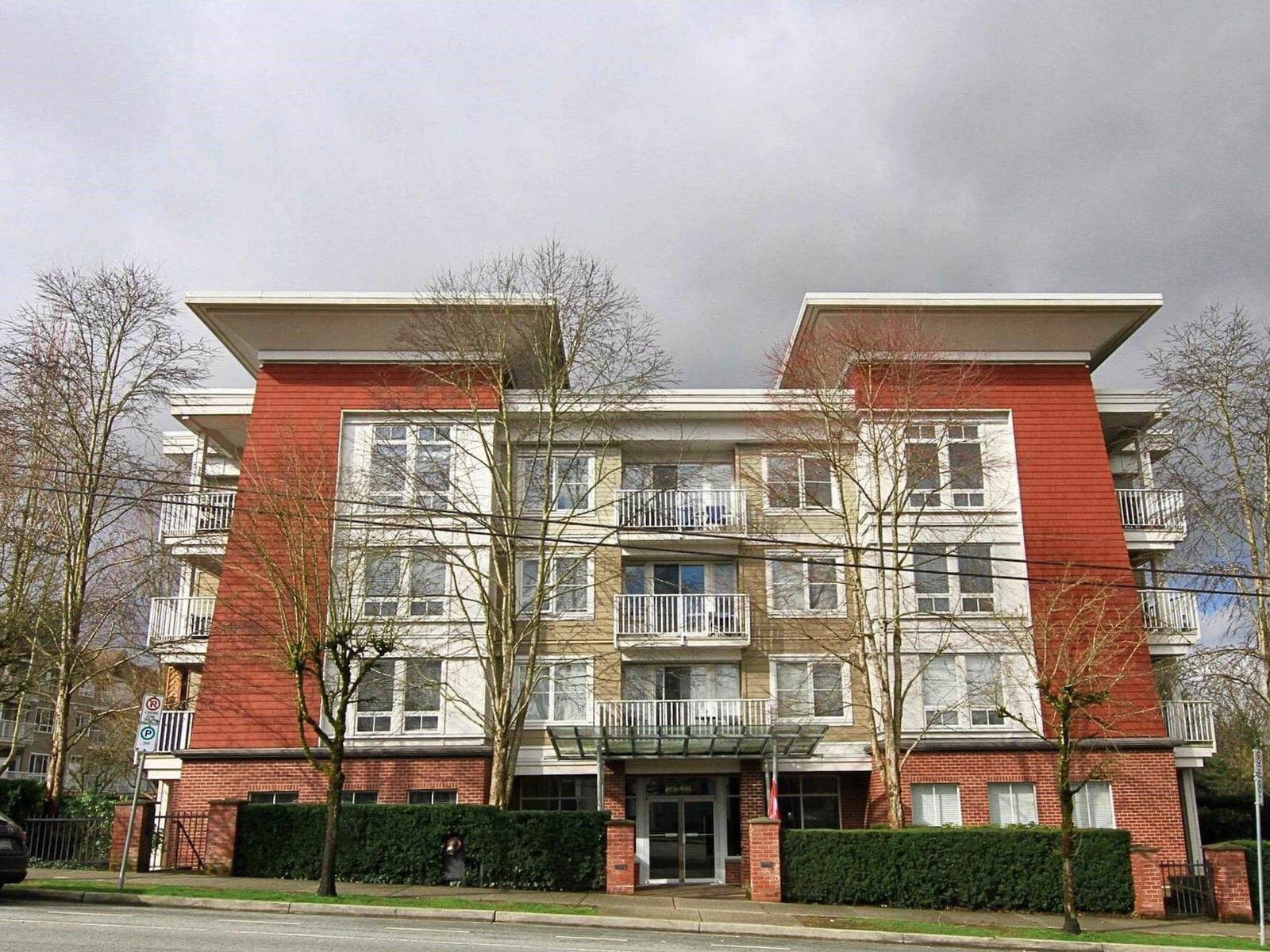 Listing Image 1