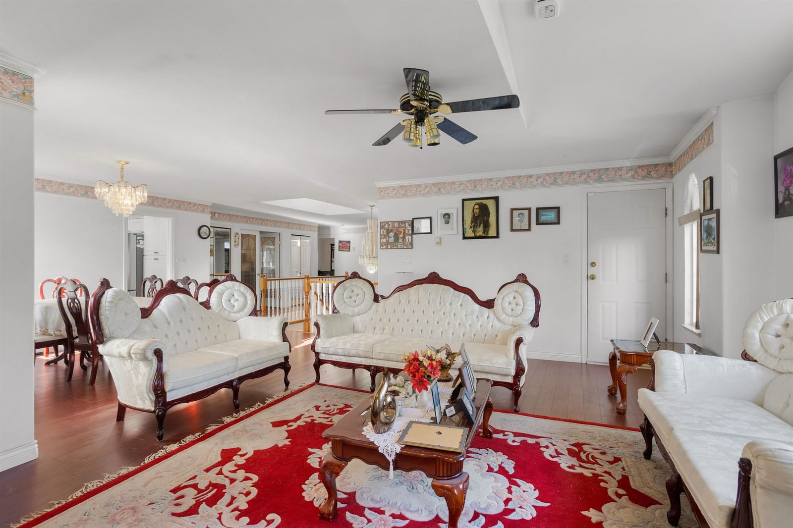 Listing Image 12