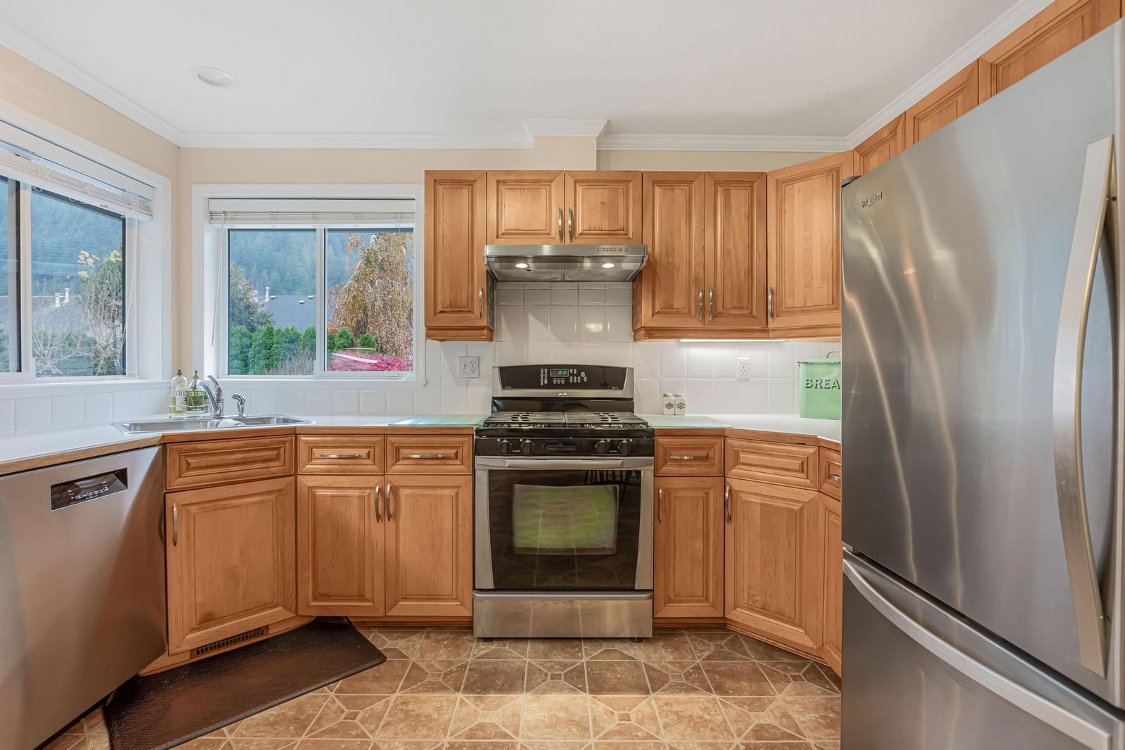Listing Image 14