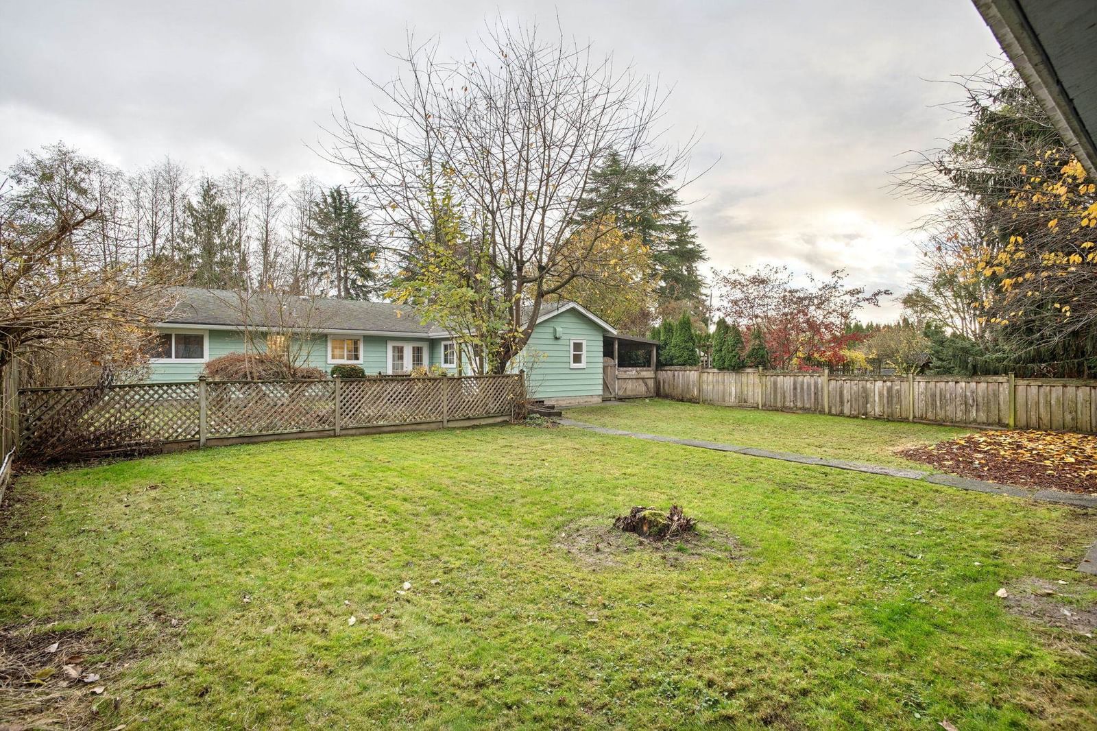 Listing Image 24
