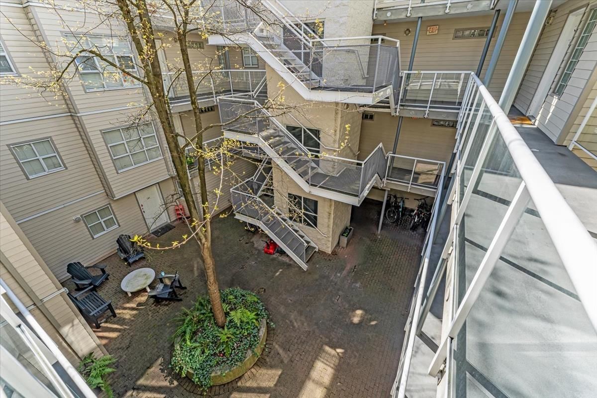 Listing Image 21