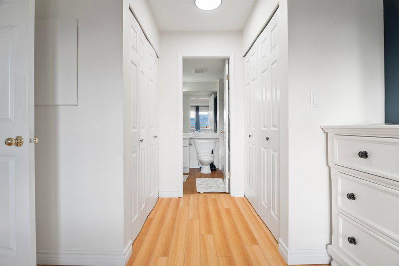 318 - 15268 105 Avenue, Surrey, V3R 0W8 | Image 3