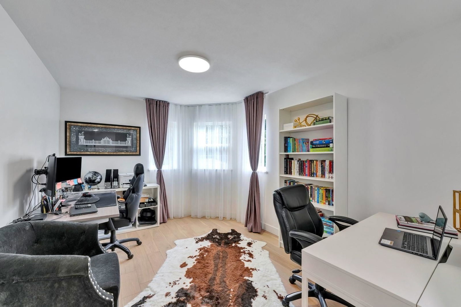 Listing Image 12