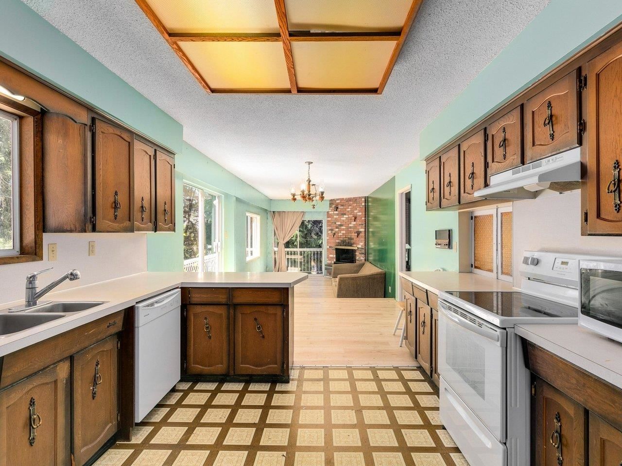 Listing Image 13