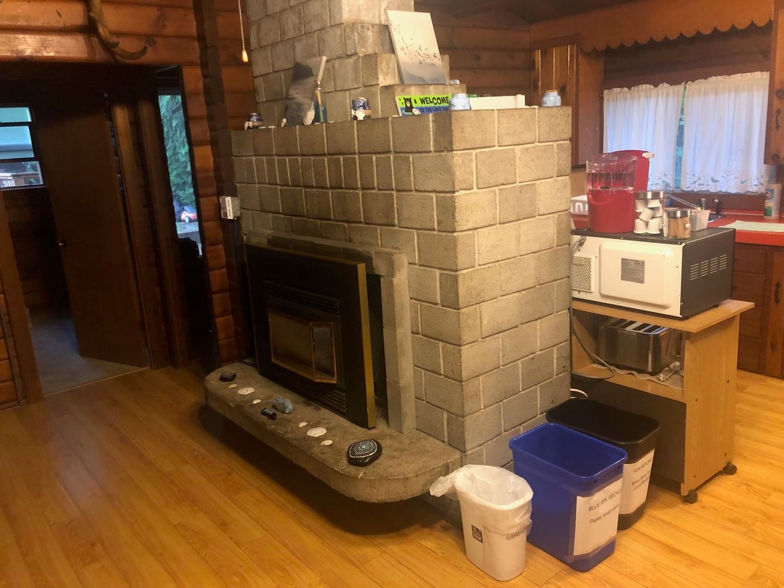 Listing Image 12