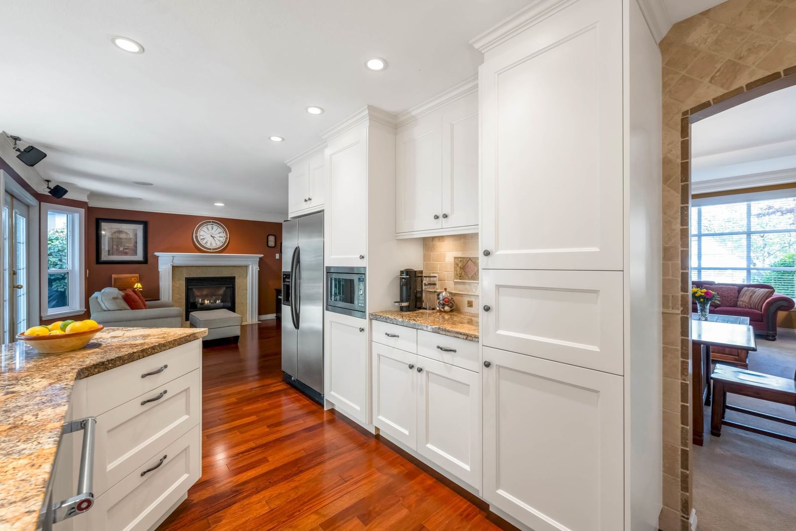 Listing Image 13