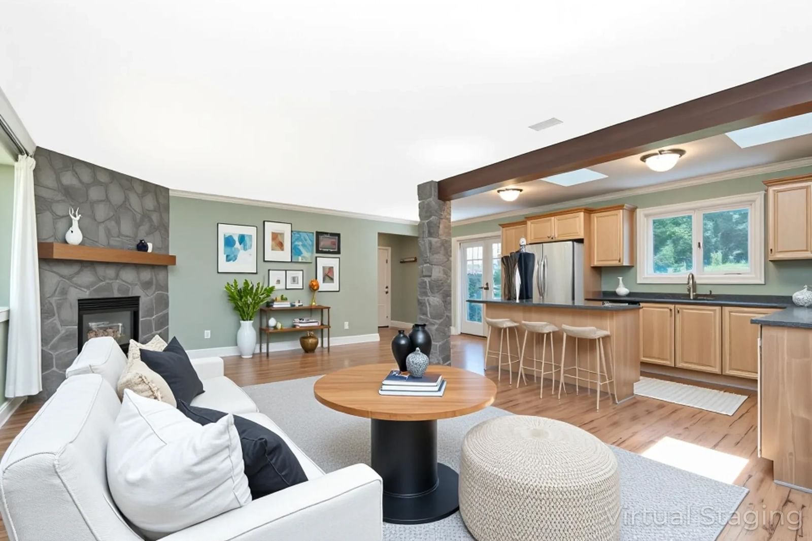 Listing Image 21